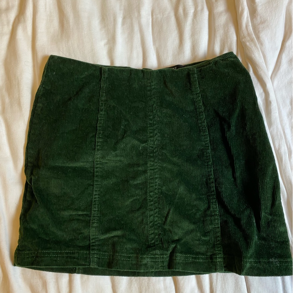 Like-new forever 21 green corduroy mini skirt size M